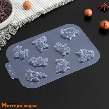 Форма для шоколада пластиковая ДРАКОНЫ, (8 ячеек)