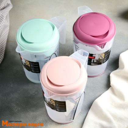 Емкость для миксера с крышкой 1500 мл, с мерной шкалой "StockHolm"