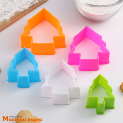 Набор вырубок пластик  ЕЛОЧКА, max ~9*8,5 см (набор 5 шт)