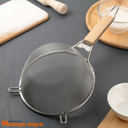 Сито d 18 см с ручкой, деревянная вставка (нерж.сталь)