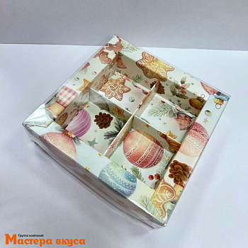 Упаковка для конфет  4 шт с прозрачной крышкой 120*120*30мм (Елочные игрушки) (5-д)