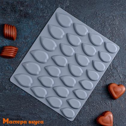 Форма для шоколада силиконовая  ЛИСТОЧКИ, (24 ячейки) 19*16 см