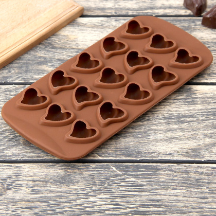 Форма для шоколада силиконовая  СЕРДЦА 3D-объёмные, (15 ячеек) 21,5*10,5 см