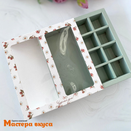 Упаковка для конфет  8 шт и плитки шоколада с обечайкой 177*178,5*38,5мм (Чайный букет)