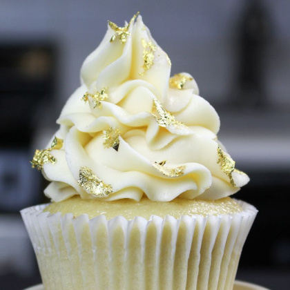 Золото пищевое желтое Поталь  80*80 мм, 23 карата (Е175), 1 лист (баночка)