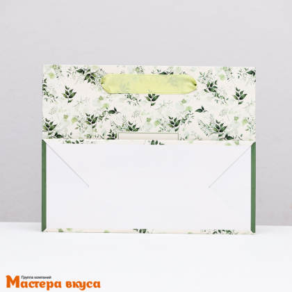 Пакет бумажный подарочный с ручками 230*180*100 мм (гориз), ламиниров. "Цветы для самой прекрасной"