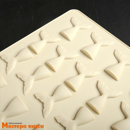 Форма для шоколада силиконовая  ХВОСТ 25*22 см, (18 ячеек) 5,5*4см / 4,5*3,5см 