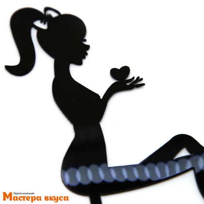Топпер акриловый ДЕВУШКА НА ТОРТЕ, черный силуэт (с бантом), ~15,5*9 см