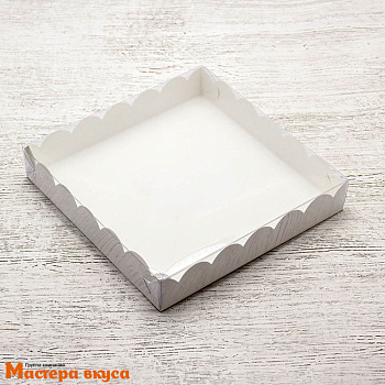 Упаковка для пряников и печенья с прозр. крышкой 200*200*35 мм (белая) (2-д)