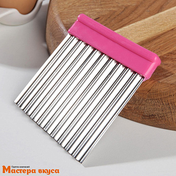 Нож для фигурной нарезки ГРЕБЕНЬ, 10*9 см