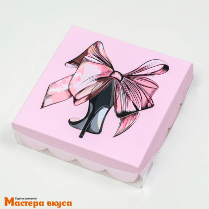 Упаковка для пряников и печенья с прозр. крышкой 120*120*30 мм  (Романтика)