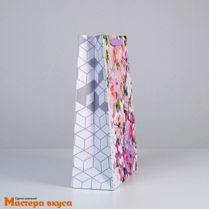 Пакет бумажный подарочный с ручками 310*400*115 мм, ламинированный "Это твой день"