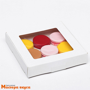 Упаковка для пряников и печенья с окном 16*16*3 см (белая)