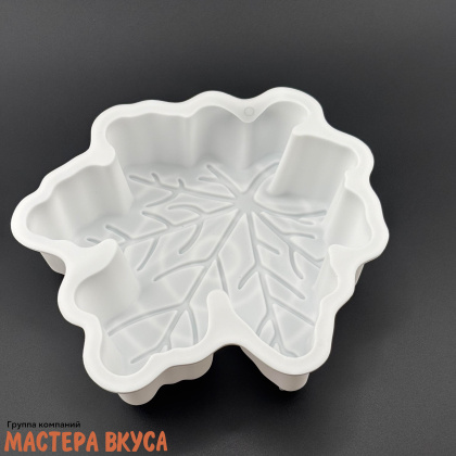 Форма силиконовая, для корпусных и муссовых десертов КЛЕНОВЫЙ ЛИСТ 3D, D~13,5*16см h~5,3см