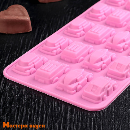 Форма для шоколада силиконовая  МАШИНКИ (АВТОМОБИЛИ), (20 ячеек) 22*10 см