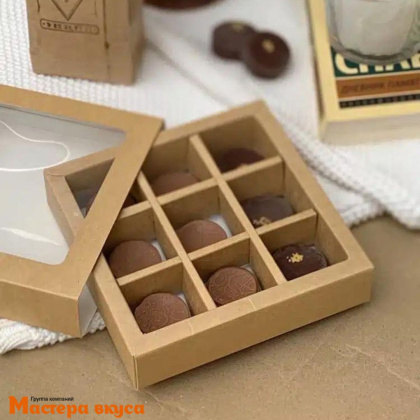 Упаковка для конфет  9 шт с обечайкой 147*147*34мм (крафт)