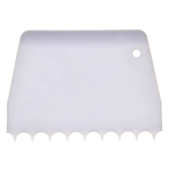 Шпатель-скребок  Фигурный ВОЛНЫ 13,5*10 см, пластиковый