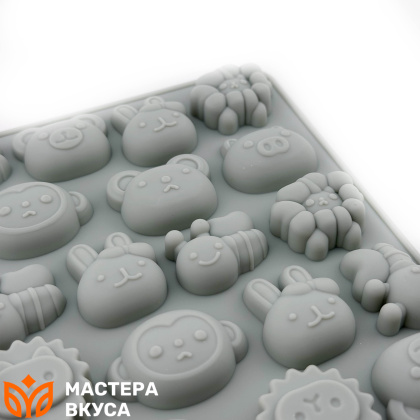 Форма силиконовая ЗВЕРУШКИ, 38 ячеек 20*14 см