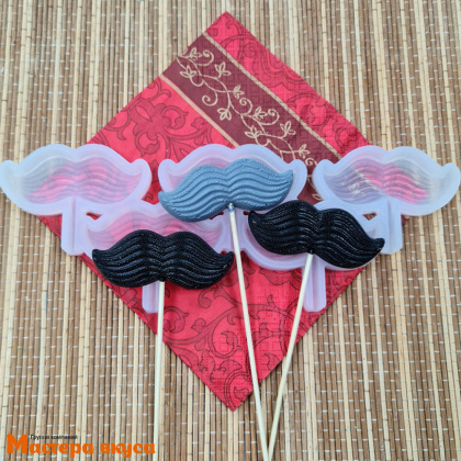 Форма для леденцов силиконовая УСЫ, (5 ячеек) 7,5*3 см 