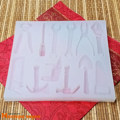 Молд силиконовый ИНСТРУМЕНТЫ (большой набор), 12 фигур, изд от 4,2 до 6,6 см (шоколад~35гр)