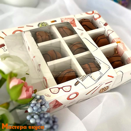 Упаковка для конфет  9 шт с обечайкой 137*137*37мм (Школа)