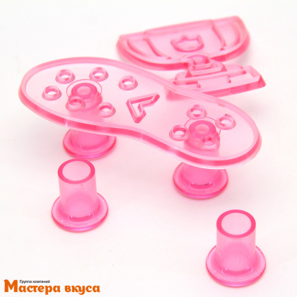 Набор вырубок пластик 3D ФУТБОЛЬНЫЕ БУТСЫ, изделия ~4,2*11,2см