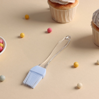 Кисть силиконовая 19*4,5 см с прозр.ручкой