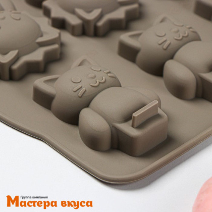 Форма для шоколада силиконовая  СЕМЕЙСТВО КОШАЧЬИХ, (6 ячеек) 19,5*17,5 см