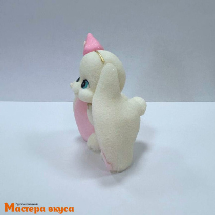 Фигурка из шок. глазури "Зайка задувает свечку", h~9 см 