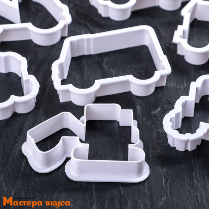 Набор вырубок пластик ГРУЗОВОЙ ТРАНСПОРТ, ~7,5*5,5 см, (набор 8 шт) 