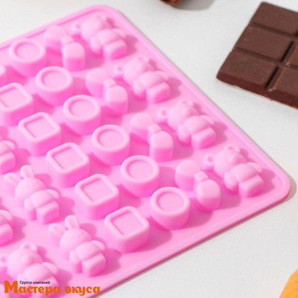 Форма для мармелада и шоколада силиконовая ИГРУШКИ, (48 ячеек) 20,7*13,7*1 см