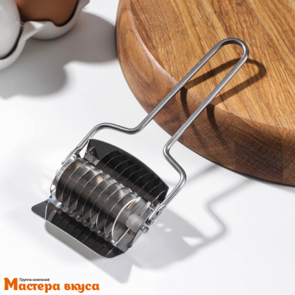 Нож (резак) для нарезки домашней лапши ПРОФИ, 15,5*6,5*3см (нерж.сталь)