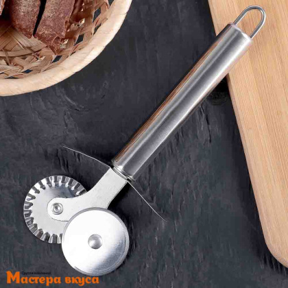 Нож для пиццы и теста двойной"Помощник", с метал. ручкой 18 см