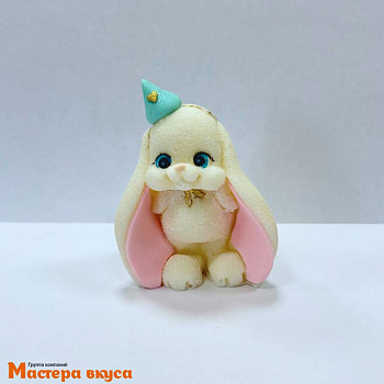 Фигурка из шок. глазури "Зайка задувает свечку", h~9 см 