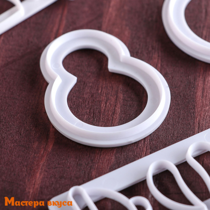 Набор вырубок пластик  ПИНГВИНЫ, ~7,5*5,5/~6,2*4,2 см, (набор 4 шт) 