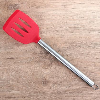 Лопатка силиконовая с прорезями 35 см, "Редмонд"