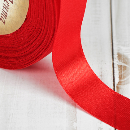 Лента атласная, КРАСНАЯ, 20мм, ~23м