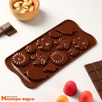 Форма для шоколада силиконовая  ЦВЕТОЧКИ И ЛИСТОЧКИ (Цветение), (12 ячеек) 21*10,5*0,7 см