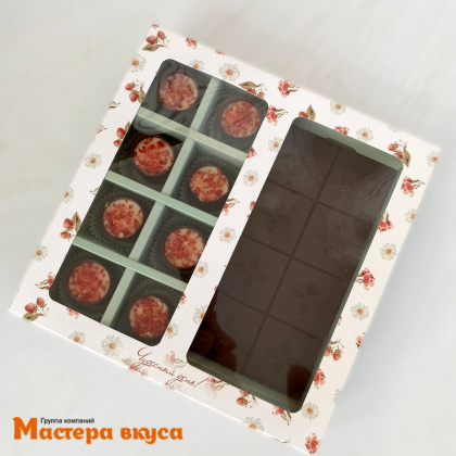 Упаковка для конфет  8 шт и плитки шоколада с обечайкой 177*178,5*38,5мм (Чайный букет)