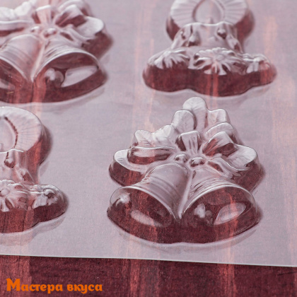 Форма для шоколада пластиковая (НГ) РОЖДЕСТВО, (12 фигур) 15*8 см