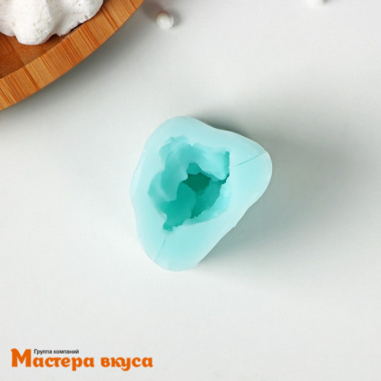 Молд силиконовый  3D АНГЕЛОЧЕК ЗАДУМАЛСЯ 3,6*2,7*3,7 см