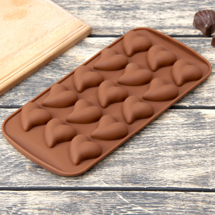 Форма для шоколада силиконовая  СЕРДЦА 3D-объёмные, (15 ячеек) 21,5*10,5 см