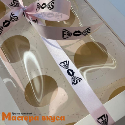 Коробка для  8 капкейков с окном, 330*160*110 мм (белая) (2-д)