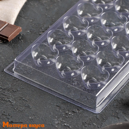 Форма для шоколада пластиковая СЕРДЦА, (18 ячеек) 22*11 см