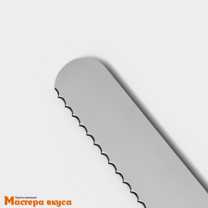 Нож с широкими зубцами, 30 см, с деревянной ручкой