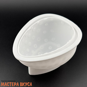 Форма силиконовая, для корпусных и муссовых десертов КЛУБНИКА 3D, D~7*10,5см h~5,5см